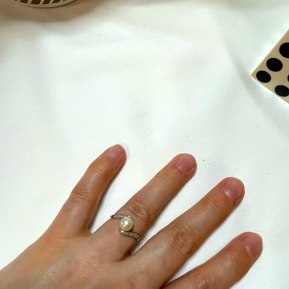 Freshwater Pearl Necklace, Ring, Bracelet, & Earrings Set - Picture 7 of 16